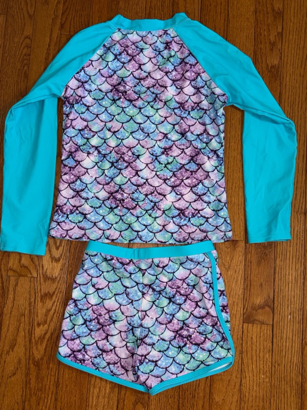 Girls' Mermaid Scale Rashguard Set - Turquoise & Multi - Picture 4 of 4